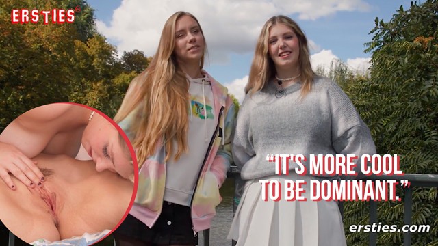 Ersties: Lesbijskie Laski Patrzą Na Kamasutrę, Zanim Zadowalają Się Nawzajem - Porn
