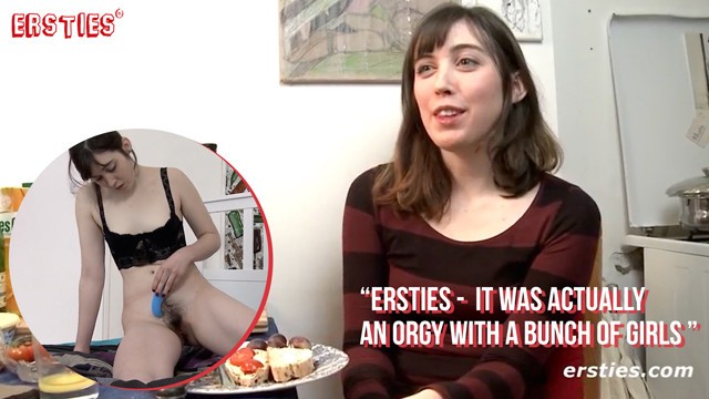 Ersties - Owłosiona Dziewczyna Używa Wibratora Na Swojej Cipce - Porn