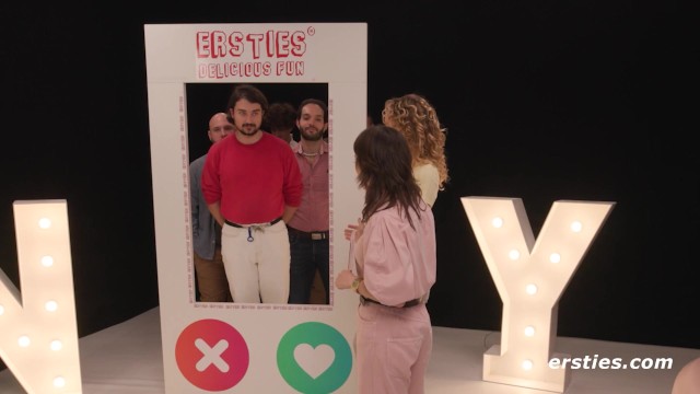 Ersties - Tinder w Prawdziwym życiu 3 - Porn