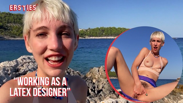 Ersties - Urocza Annika Palcuje Się Na Plaży W Chorwacji - Porn