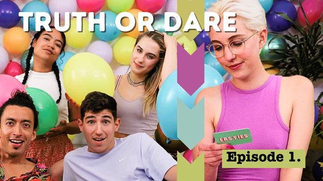 Ersties - Prawda Czy Wyzwanie - EP 1 - Przyjaciele Grają w Niegrzeczną Grę w Prawdę Czy Wyzwanie - Porn