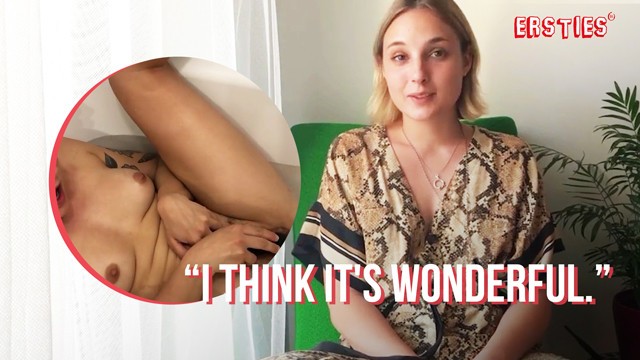 Ersties - Bi Sexual Ophelia Masturbuje Się w Wannie z Wibratorem - Porn