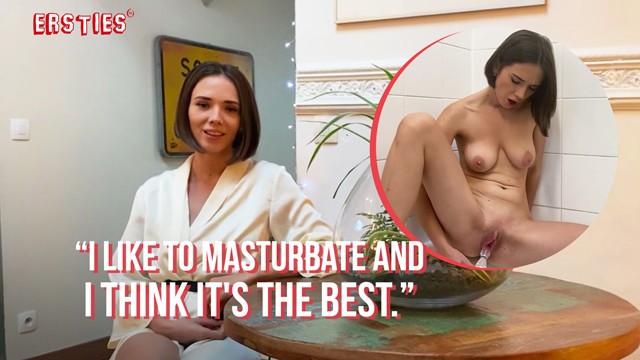 Ersties - all Wet & Soapy, Eve łapie Dildo, Aby Doprowadzić Się do Pleasure - Porn