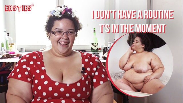 Ersties: Amatorska Dziewczyna Palcuje Swoją Ogoloną Cipkę - Porn
